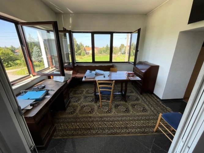 Büro im OG (2)