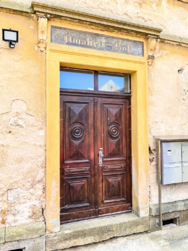 Zugang zur EG-Wohnung