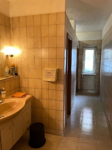 Toiletten Flachbau West