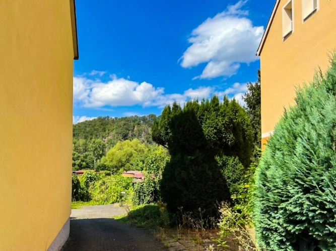Zufahrt zum Hof