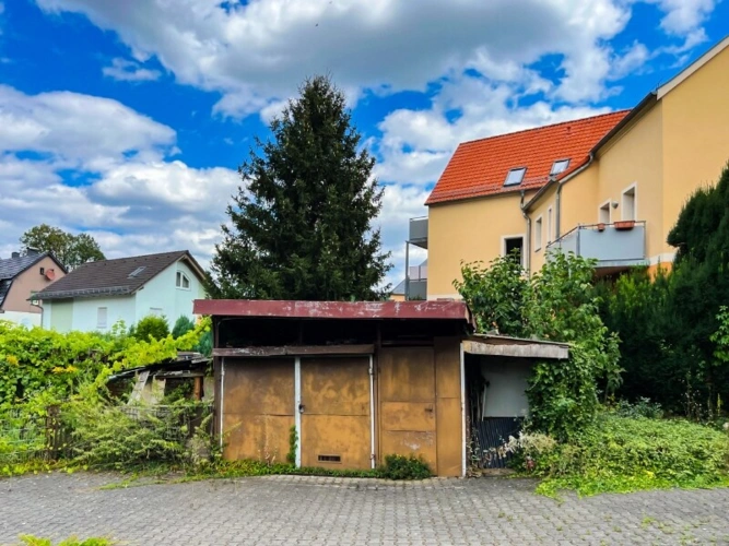 Im Hof (2)