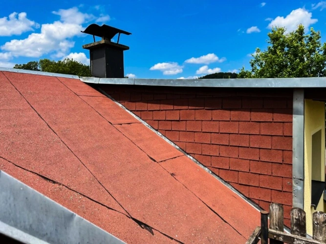 Blick von der Dachterrasse aufs Dach