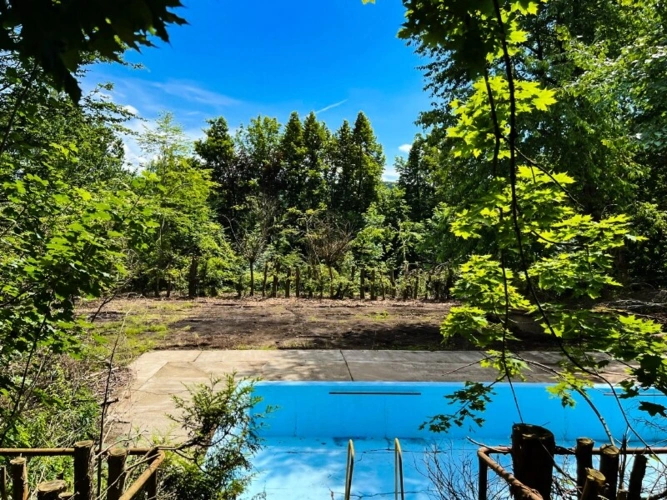 Pool (3)