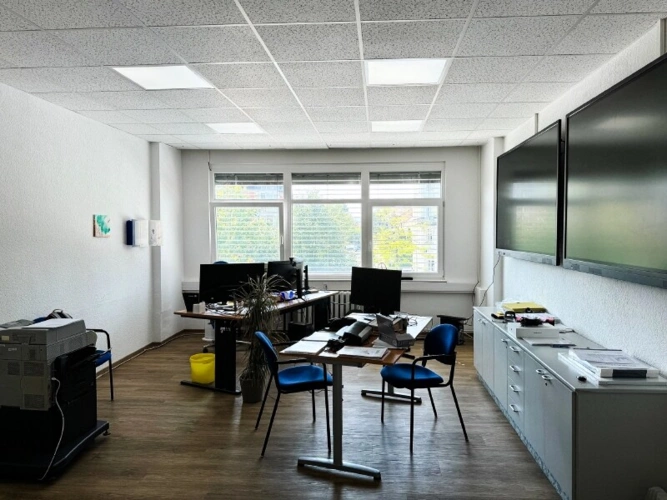 Beispiel Büro (1)