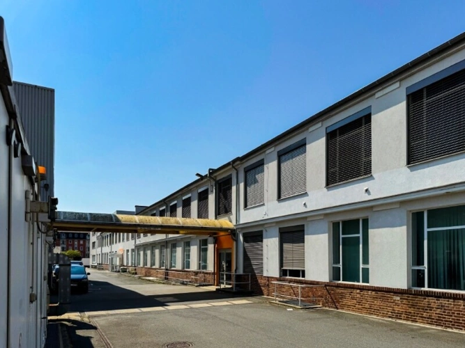 Büro und Gewerbe