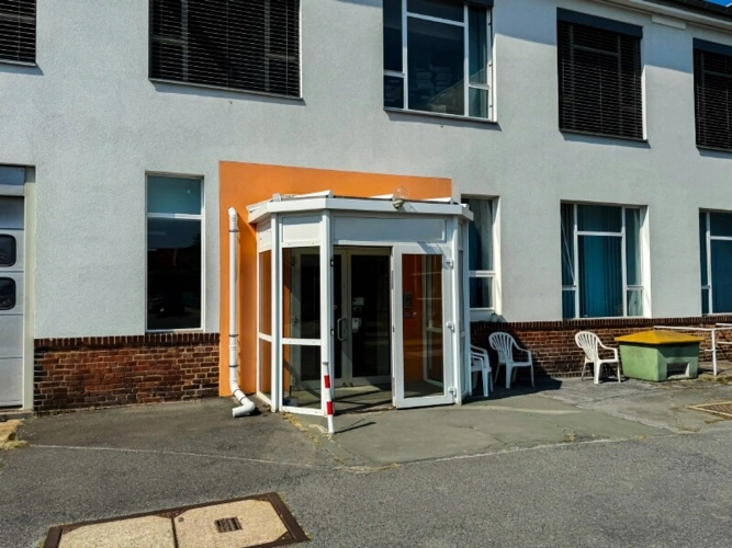 Zugang Bürotrakt