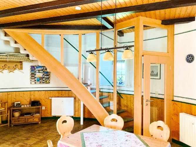 Im Ferienhaus (1)