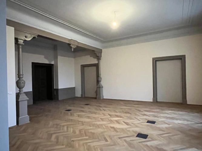 Büro 1