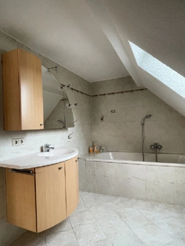 Bad 2 der Wohnung
