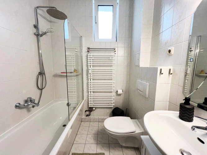 Badezimmer EG
