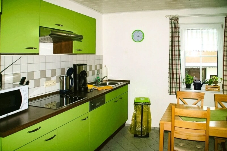 Ferienwohnung 1 OG 4 links