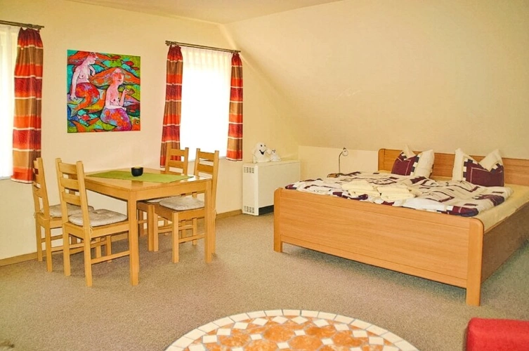Ferienwohnung 2 OG rechts