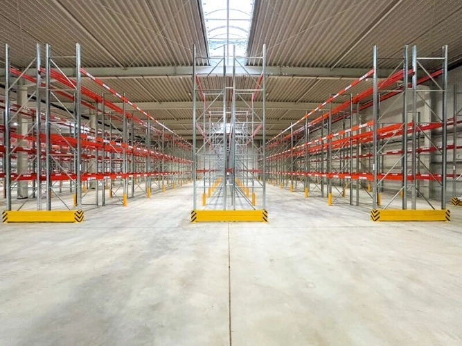 Beispiel-Innenansicht Halle
