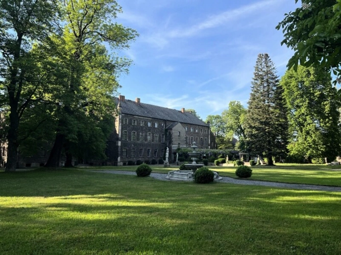 Wir nennen es Schloss
