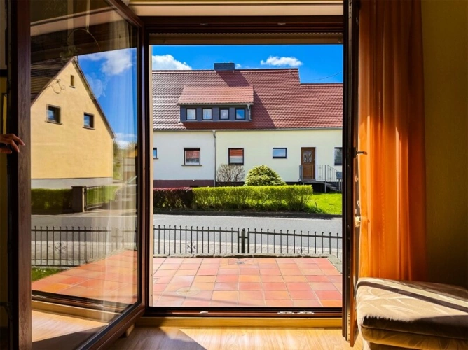 Zur Terrasse