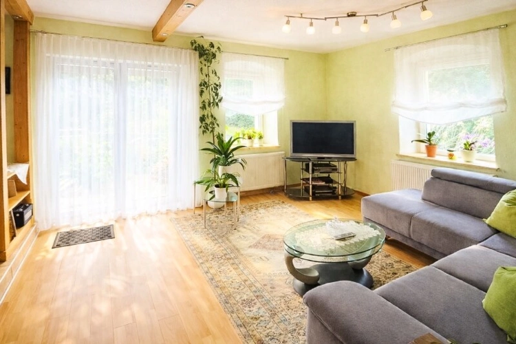 Wohnzimmer EG 2