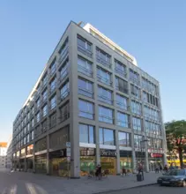 Exklusive Maisonette-Praxis mit Dachterrasse!