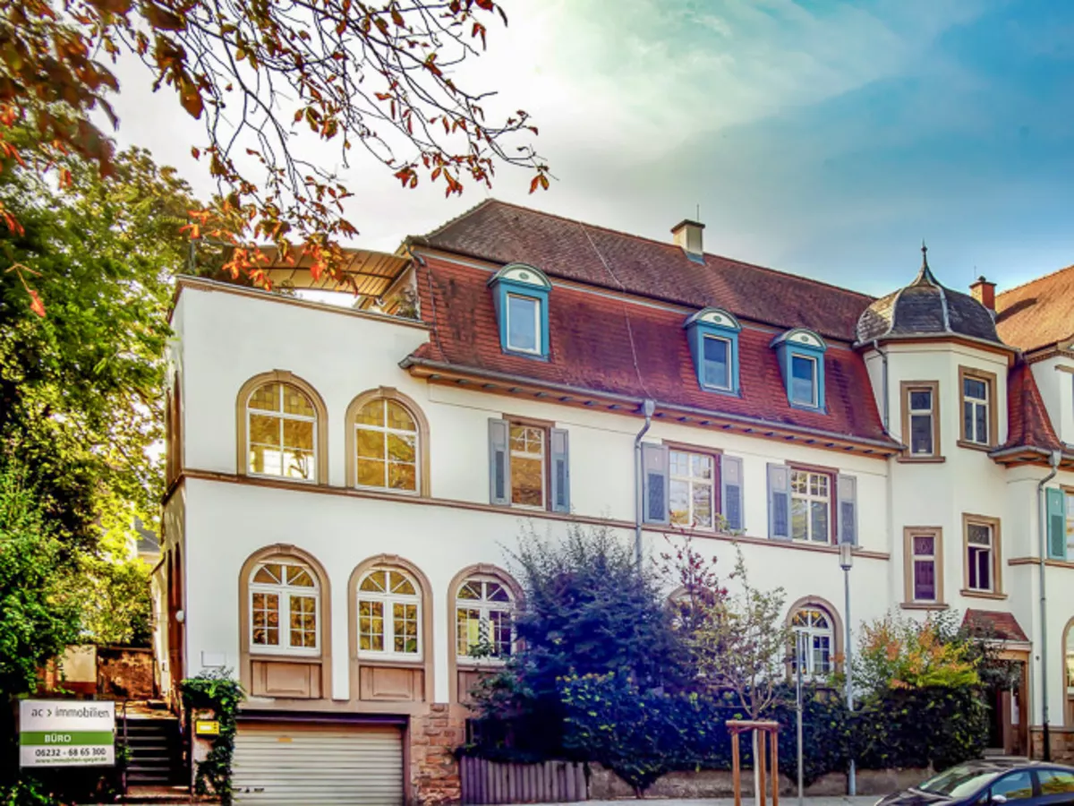 ac immobilien Vermarktungs GmbH